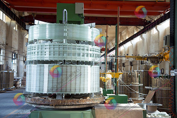 Производство реакторов -  Комплекс автоматической намотки, точный расчет провода и конструкции реактора.